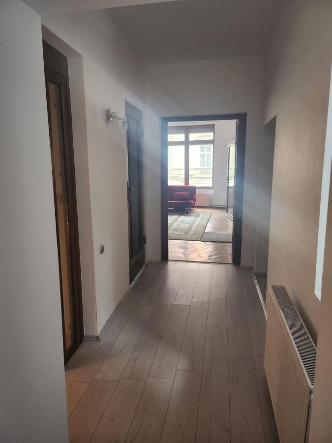 브라쇼브 A&L House 아파트 외부 사진
