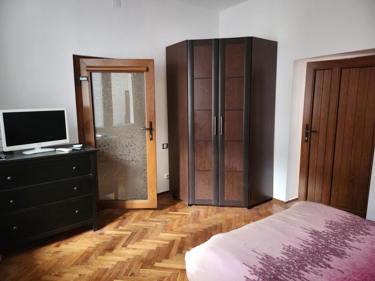 브라쇼브 A&L House 아파트 외부 사진